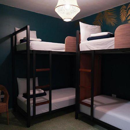 Santurcia Hostel (Adults Only) سان خوان المظهر الخارجي الصورة