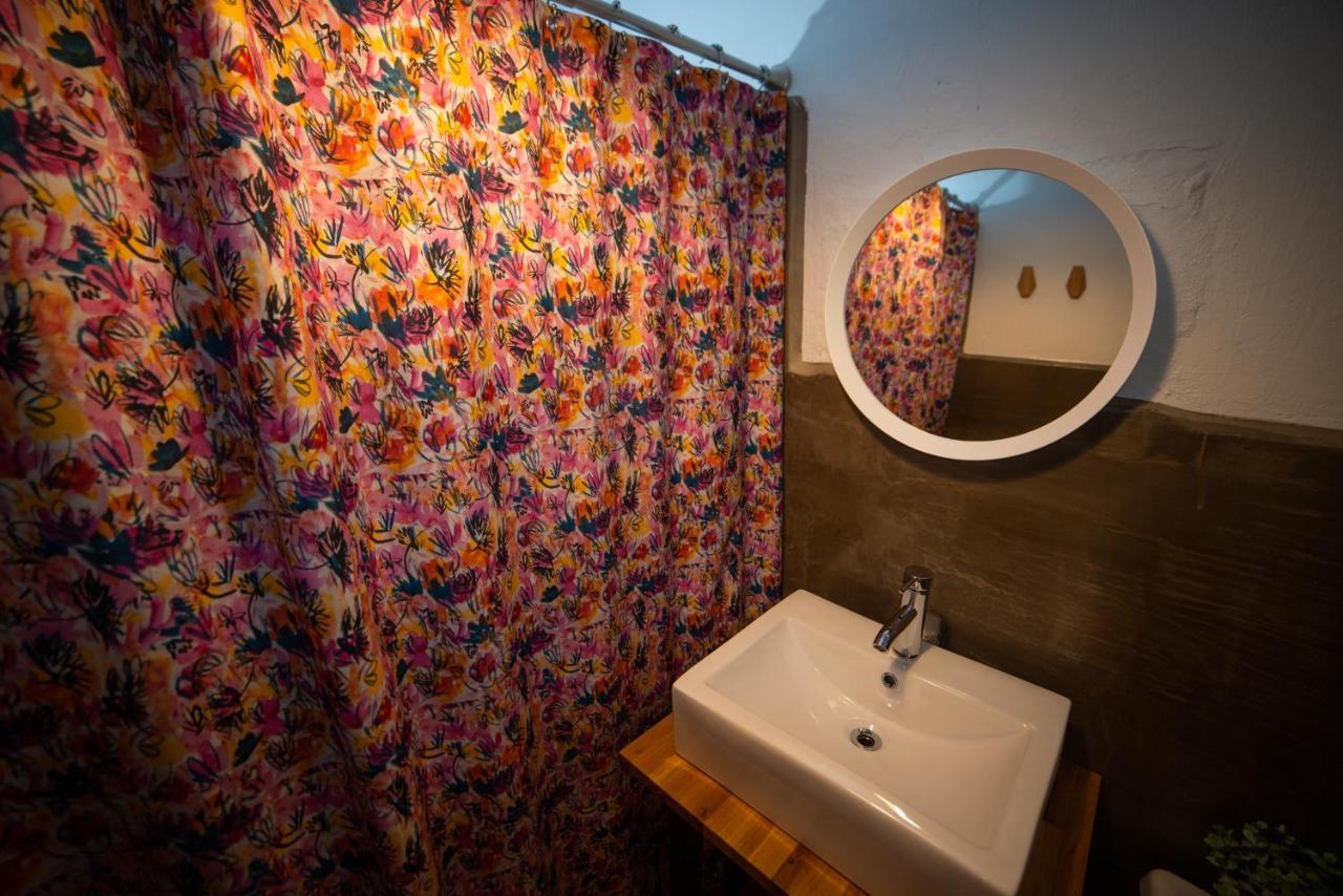 Santurcia Hostel (Adults Only) سان خوان المظهر الخارجي الصورة